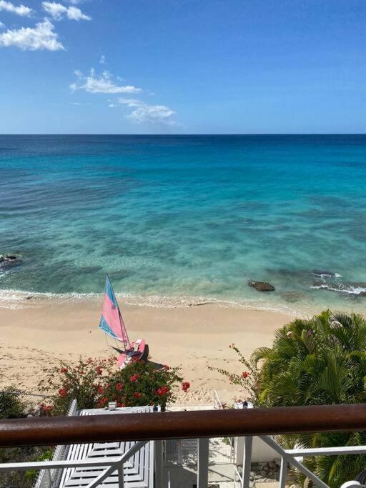 Bianca Bay 3 Bedroom West Coast Beach Front Villa Сент-Джеймс Экстерьер фото